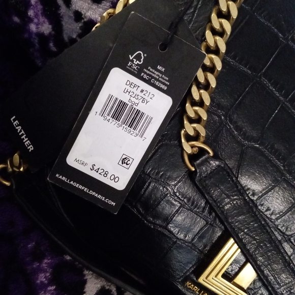 womans purse - Picture 2 of 2